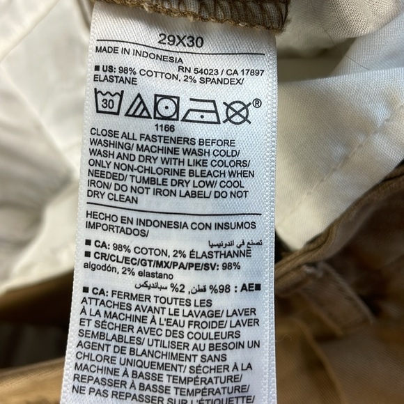 Old Navy Men’s Khaki Pants with Built in Flex, size 29x30 - Picture 3 of 10